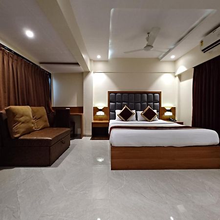 Hotel Ratna Mahal Мумбаи Экстерьер фото